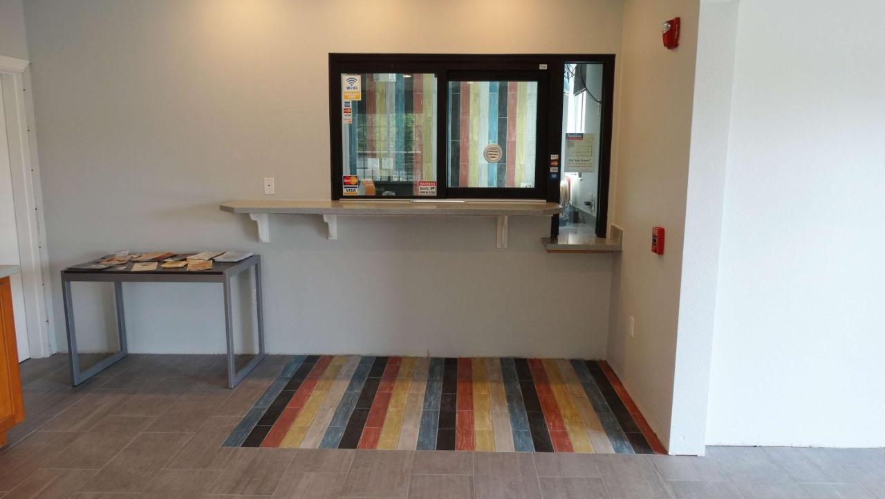 Motel 6 Houston, Tx - Willowbrook Mall Eksteriør bilde